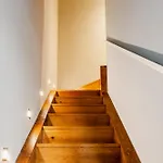Duplex In Marques De Pombal Lisboa