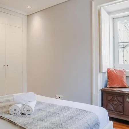 Апартаменты Duplex In Marques De Pombal *