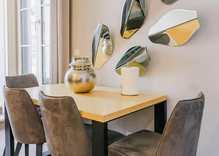 Duplex In Marques De Pombal Lisboa