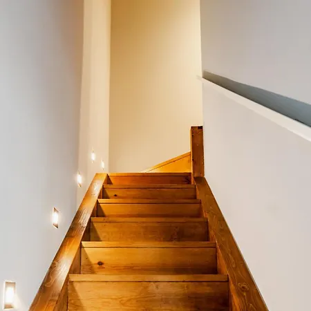 Duplex In Marques De Pombal Lisbon
