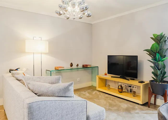 아파트 Duplex In Marques De Pombal *